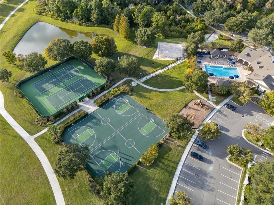 En Venta: $643,500 (4 camas, 3 baños, 2849 Pies cuadrados)