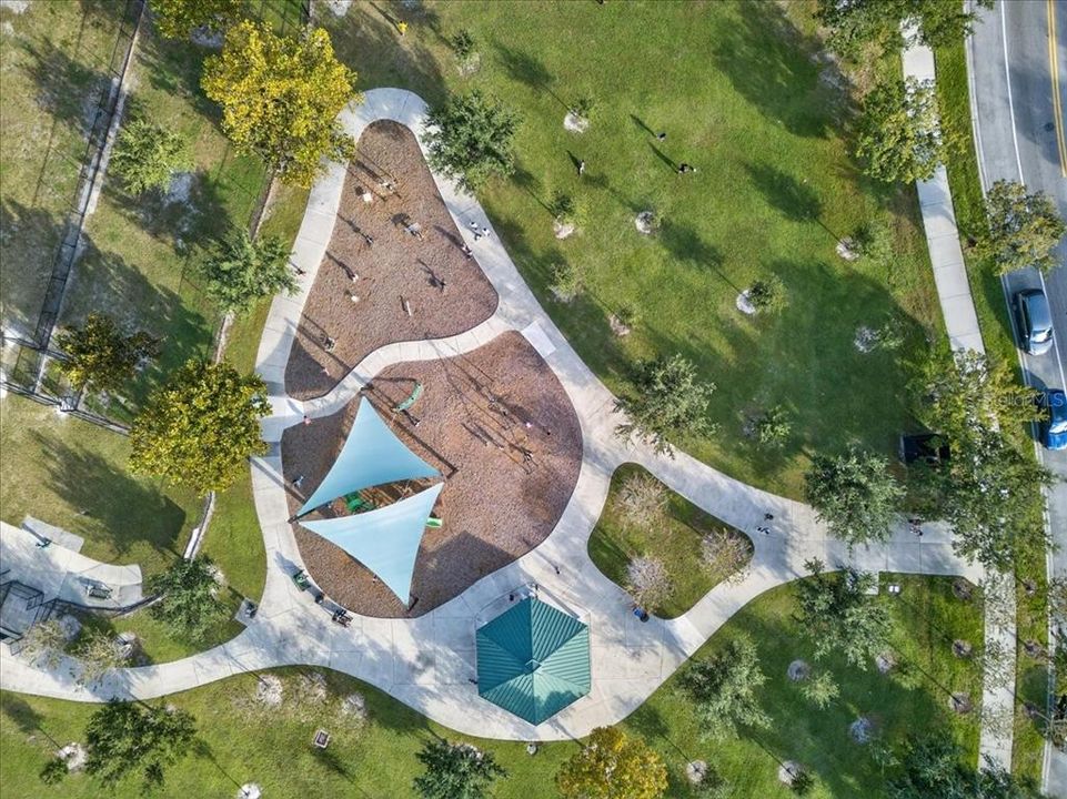 En Venta: $643,500 (4 camas, 3 baños, 2849 Pies cuadrados)