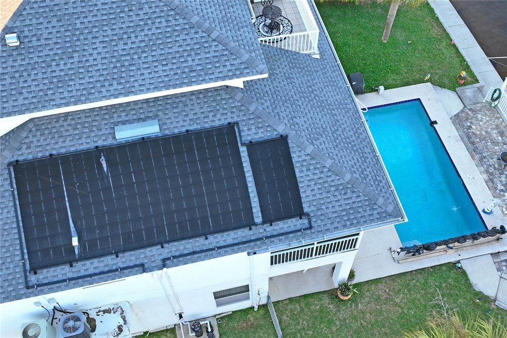 En Venta: $895,000 (3 camas, 3 baños, 1989 Pies cuadrados)