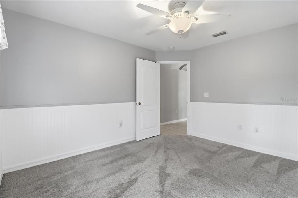 待售: $540,000 (3 贝兹, 2 浴室, 2635 平方英尺)