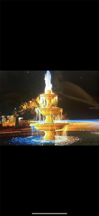 合同活跃: $215,000 (3 贝兹, 2 浴室, 1291 平方英尺)