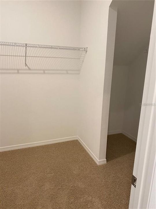 出租: $2,700 (3 贝兹, 3 浴室, 1850 平方英尺)