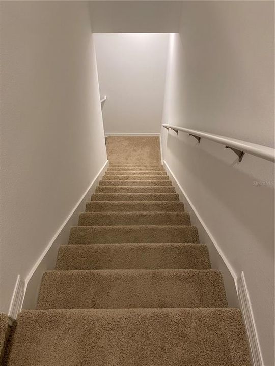 出租: $2,700 (3 贝兹, 3 浴室, 1850 平方英尺)