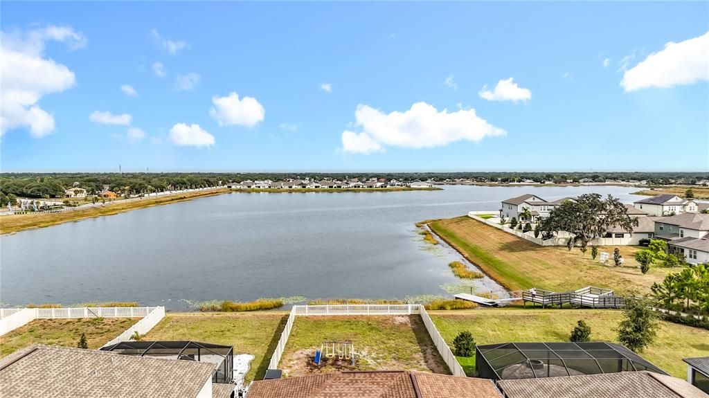 For Sale: $550,000 (4 beds, 3 baths, 2555 Square Feet)