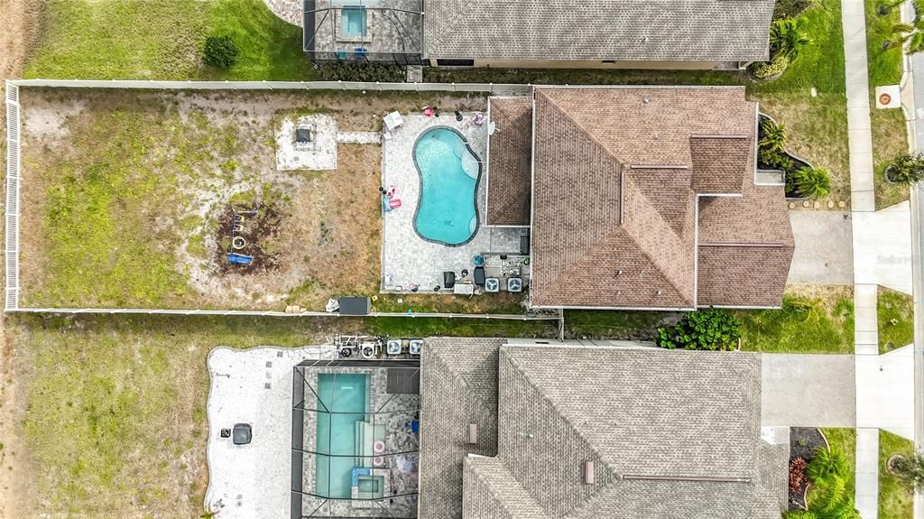 For Sale: $550,000 (4 beds, 3 baths, 2555 Square Feet)