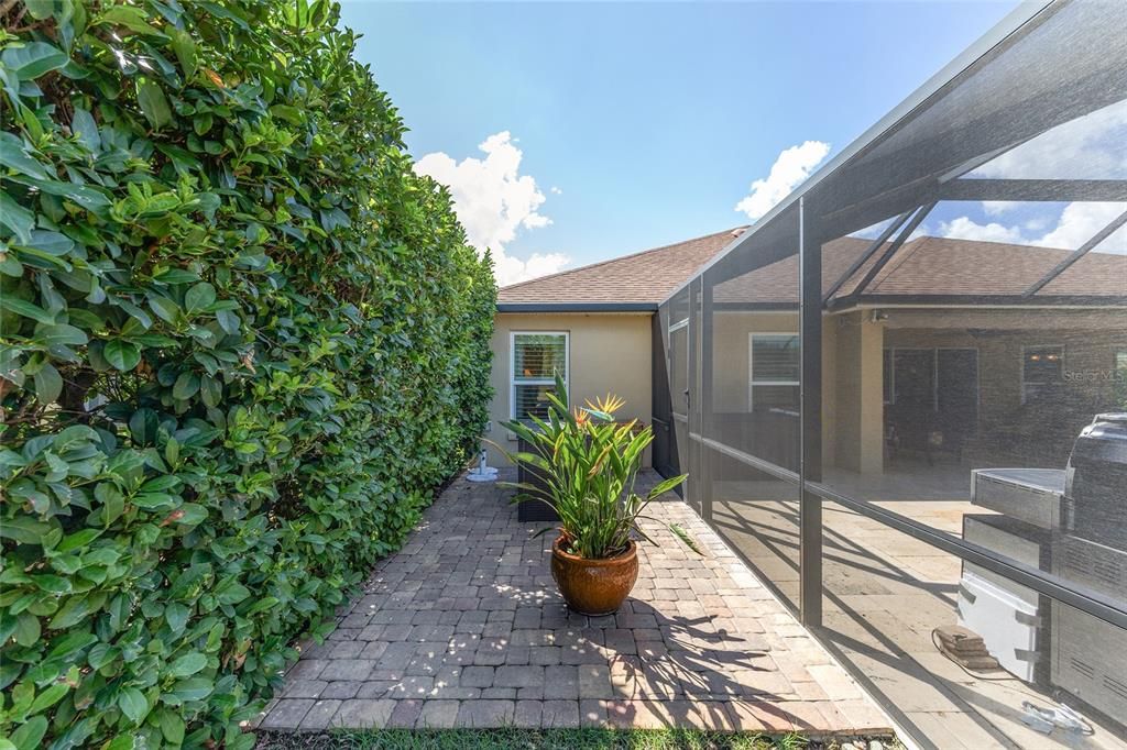 For Sale: $865,000 (3 beds, 2 baths, 1925 Square Feet)