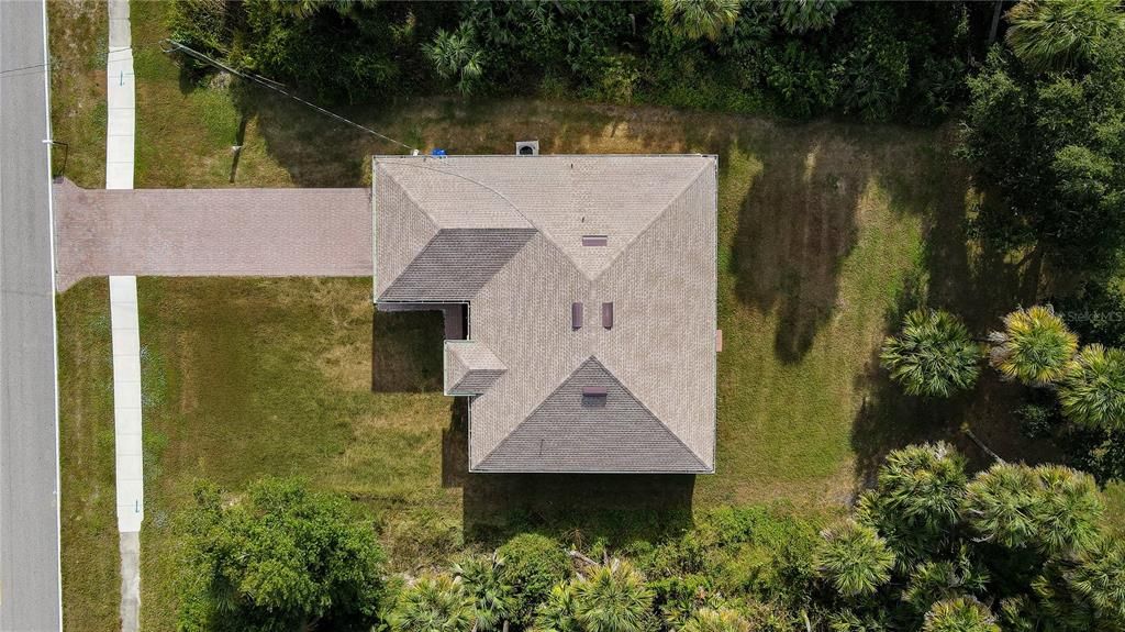 合同活跃: $299,900 (3 贝兹, 2 浴室, 1668 平方英尺)