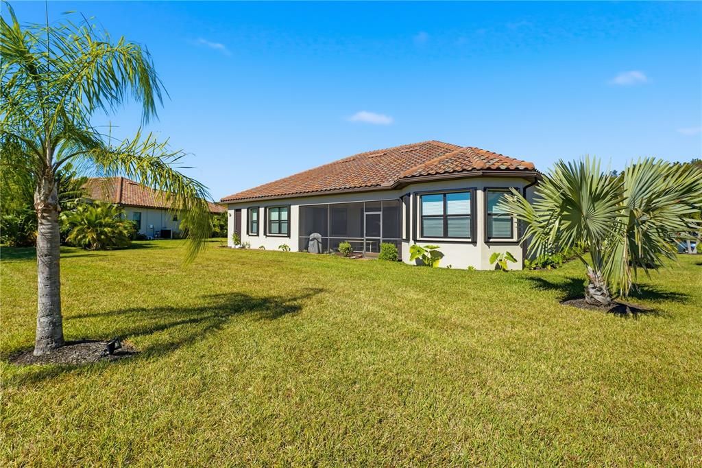 En Venta: $615,000 (4 camas, 2 baños, 2362 Pies cuadrados)