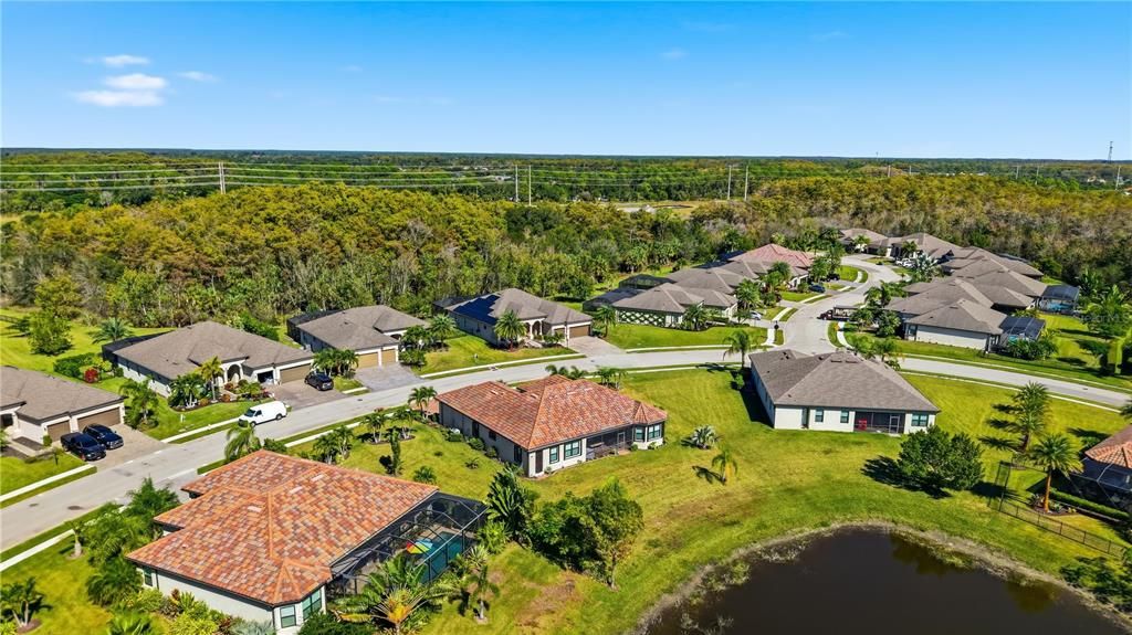 En Venta: $615,000 (4 camas, 2 baños, 2362 Pies cuadrados)