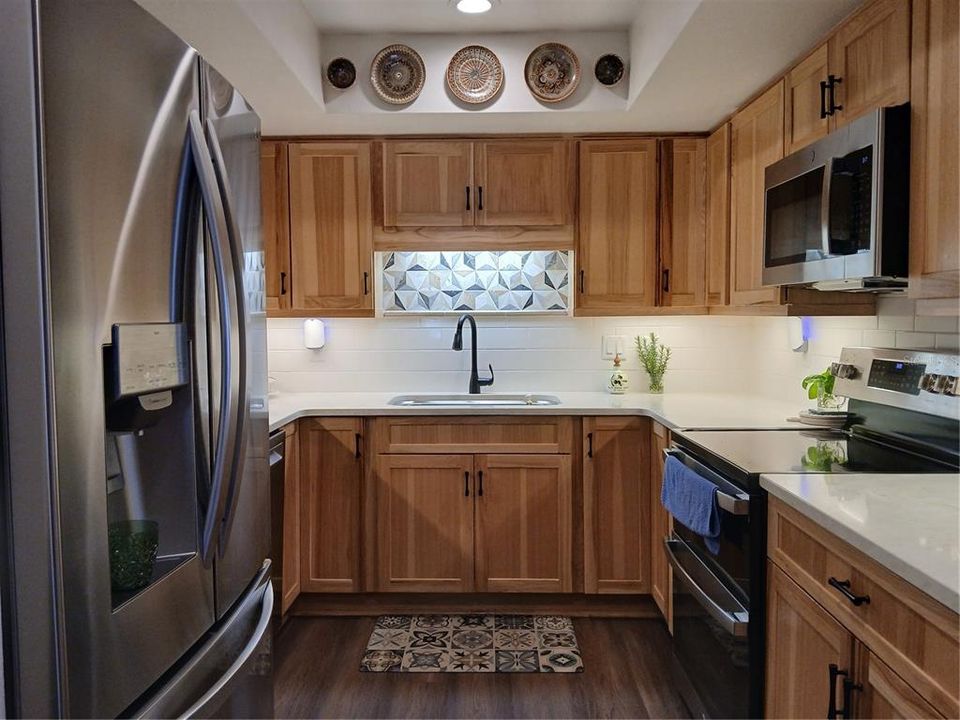 En Venta: $198,400 (2 camas, 2 baños, 1461 Pies cuadrados)