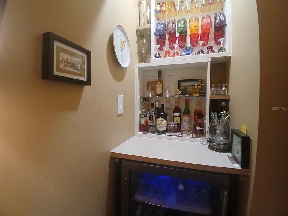 En Venta: $198,400 (2 camas, 2 baños, 1461 Pies cuadrados)