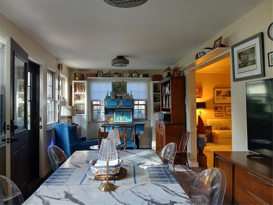 En Venta: $198,400 (2 camas, 2 baños, 1461 Pies cuadrados)