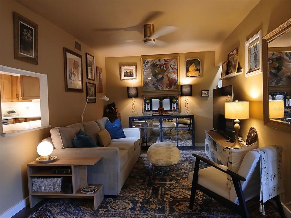 En Venta: $198,400 (2 camas, 2 baños, 1461 Pies cuadrados)