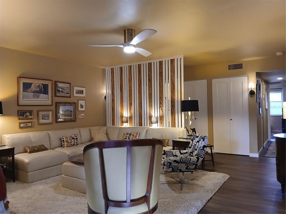 En Venta: $198,400 (2 camas, 2 baños, 1461 Pies cuadrados)