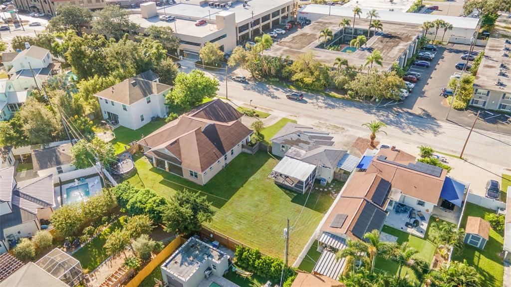 For Sale: $499,000 (0.19 acres)