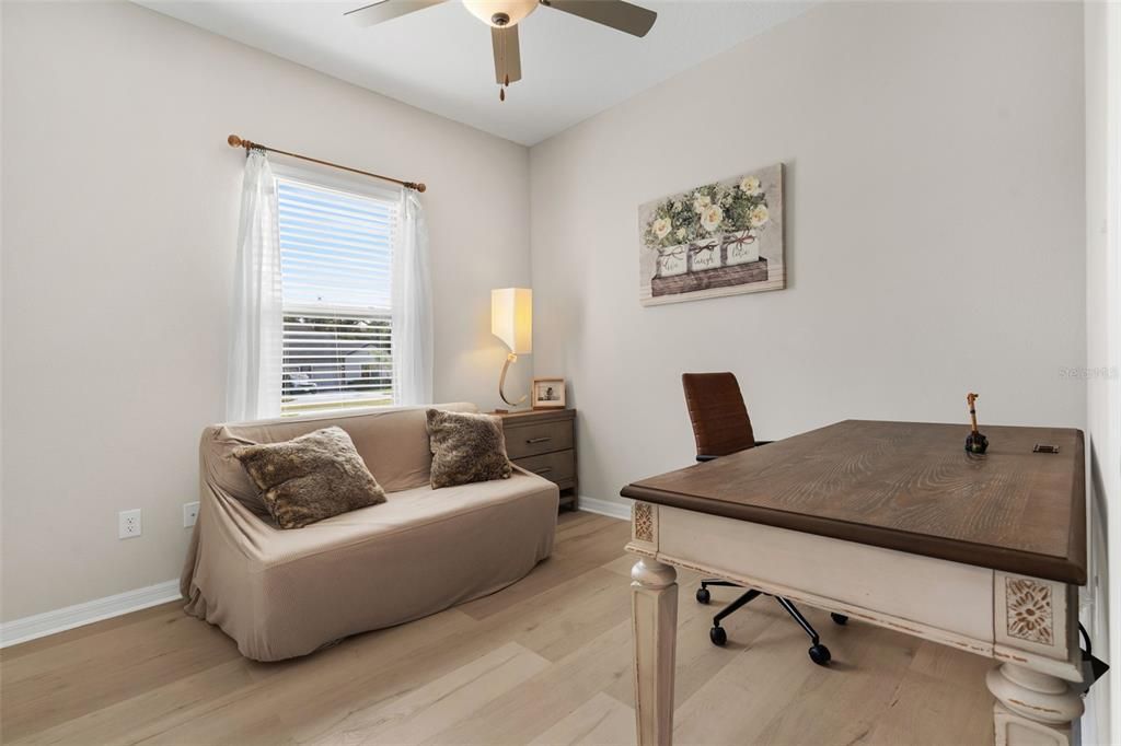 For Sale: $259,000 (3 beds, 2 baths, 1521 Square Feet)