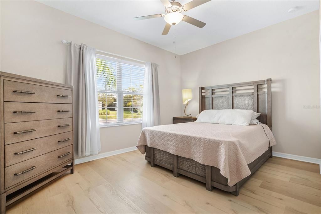 For Sale: $259,000 (3 beds, 2 baths, 1521 Square Feet)