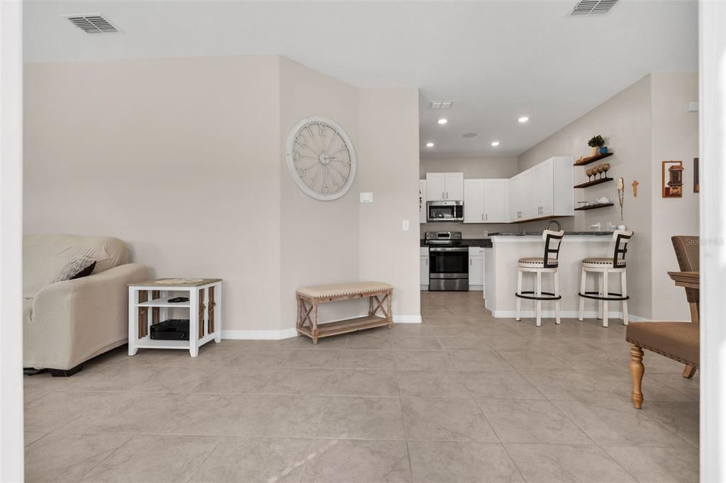 For Sale: $259,000 (3 beds, 2 baths, 1521 Square Feet)