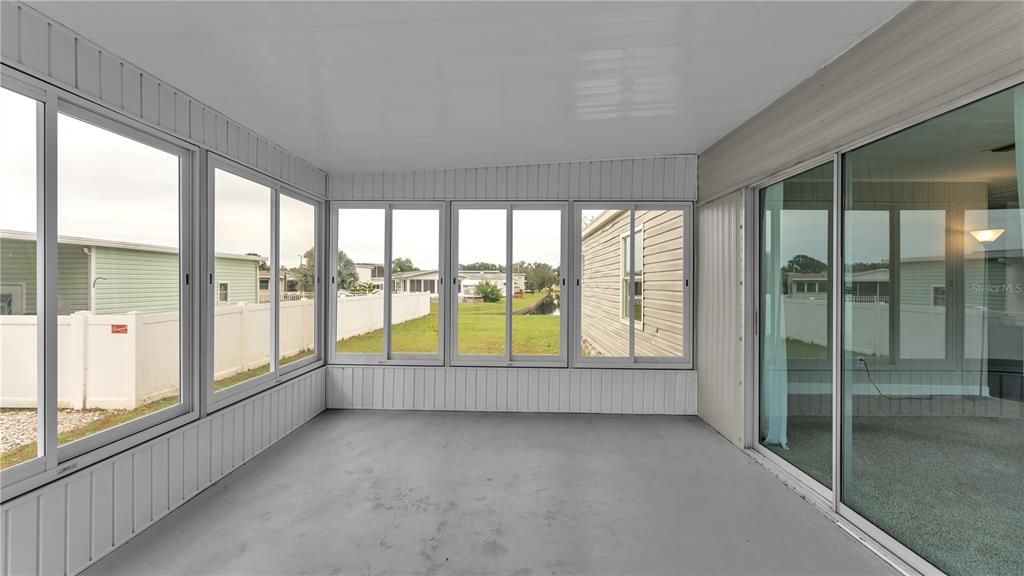 For Sale: $219,000 (2 beds, 2 baths, 1242 Square Feet)