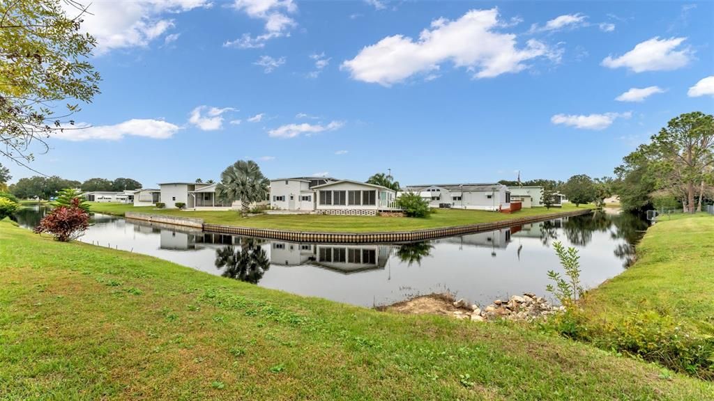 For Sale: $219,000 (2 beds, 2 baths, 1242 Square Feet)