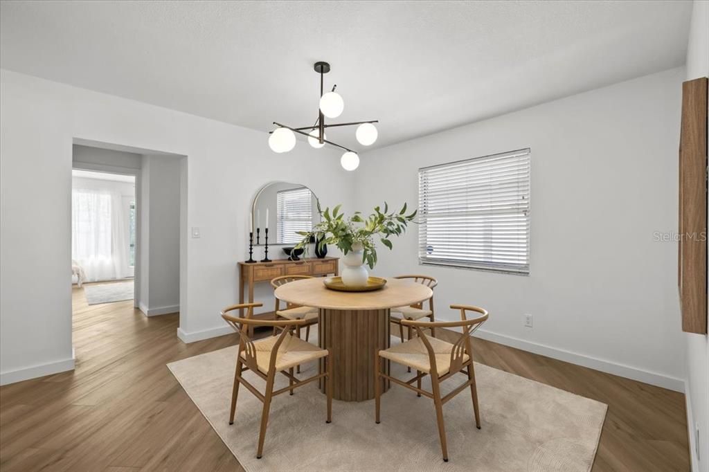 For Sale: $525,000 (3 beds, 2 baths, 1540 Square Feet)