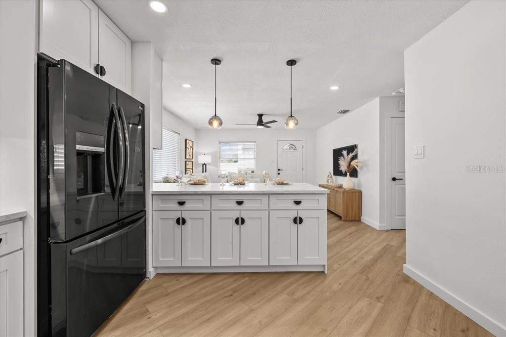 For Sale: $525,000 (3 beds, 2 baths, 1540 Square Feet)