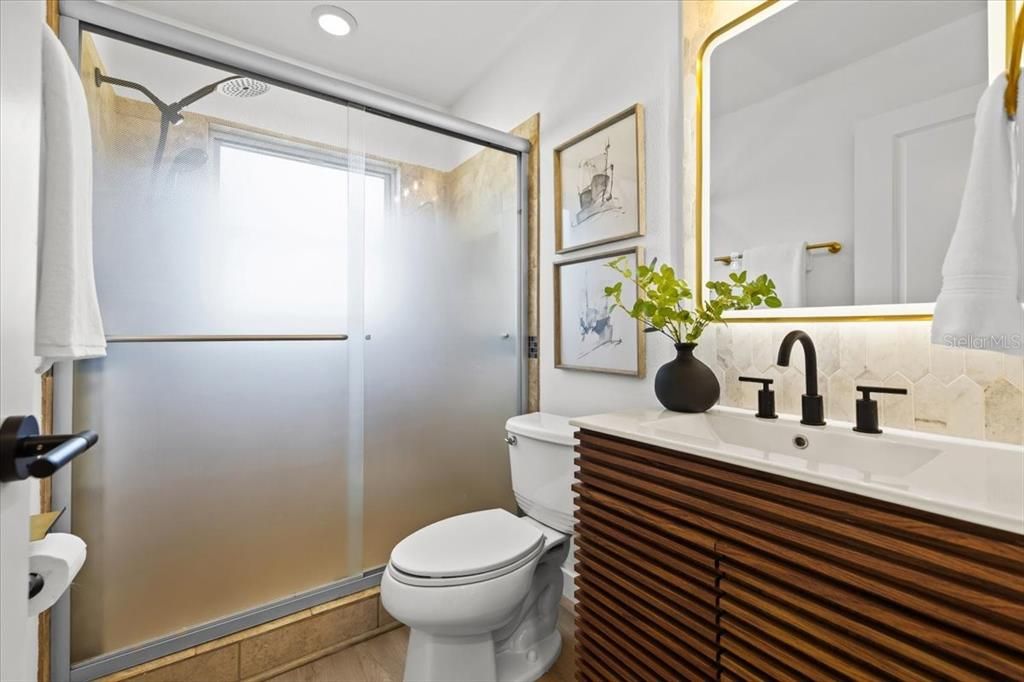 For Sale: $525,000 (3 beds, 2 baths, 1540 Square Feet)