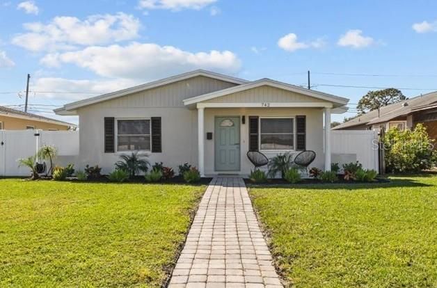 For Sale: $525,000 (3 beds, 2 baths, 1540 Square Feet)