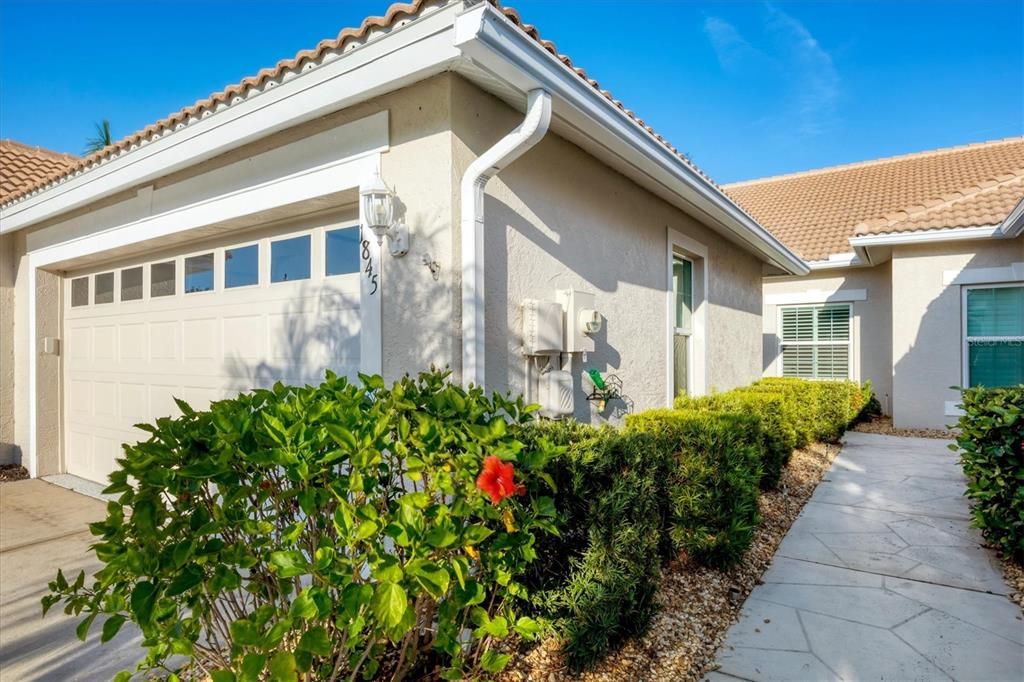 En Venta: $330,000 (2 camas, 2 baños, 1264 Pies cuadrados)