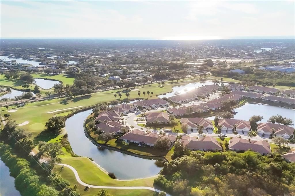 En Venta: $330,000 (2 camas, 2 baños, 1264 Pies cuadrados)