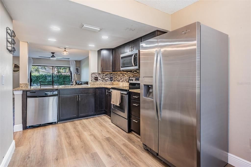 En Venta: $259,000 (2 camas, 2 baños, 1120 Pies cuadrados)