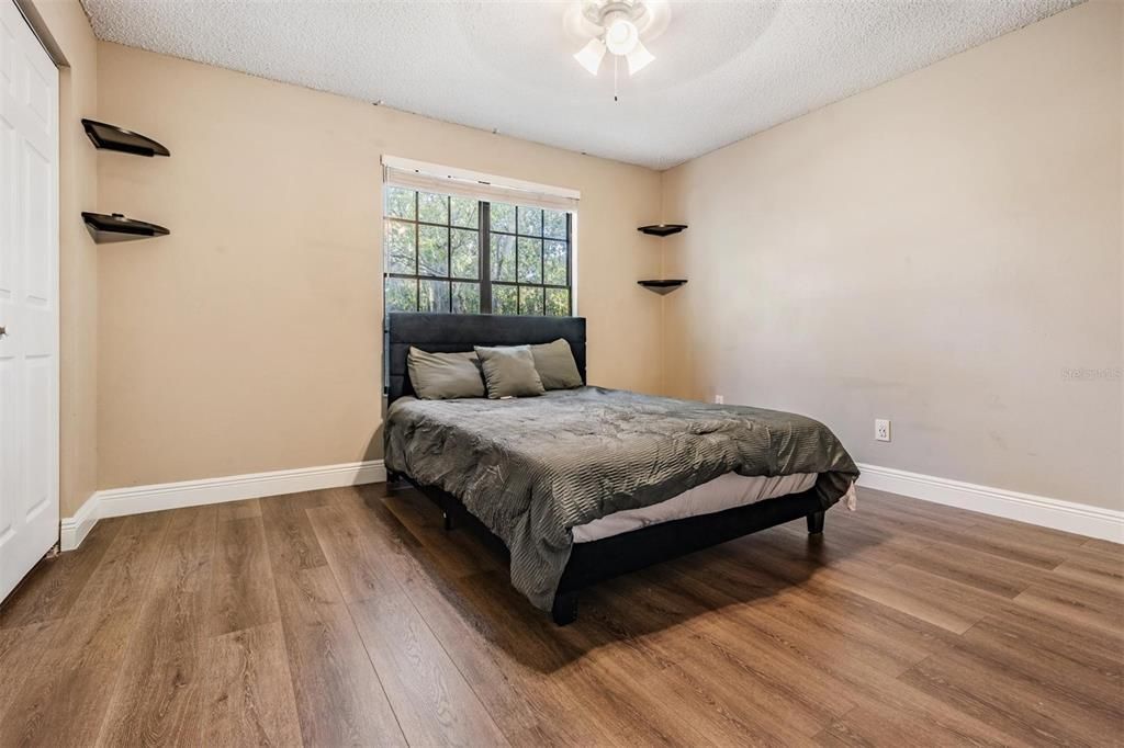 En Venta: $259,000 (2 camas, 2 baños, 1120 Pies cuadrados)