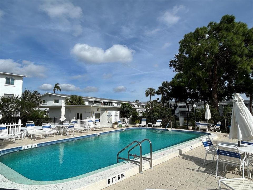 For Sale: $84,000 (1 beds, 1 baths, 493 Square Feet)