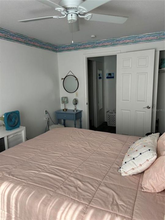 For Sale: $84,000 (1 beds, 1 baths, 493 Square Feet)