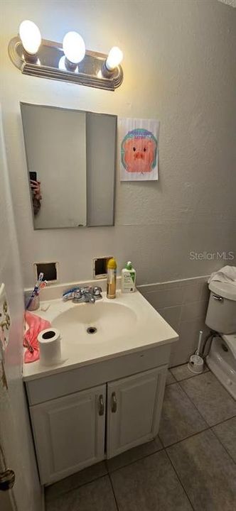 Activo con contrato: $389,000 (6 camas, 0 baños, 1872 Pies cuadrados)