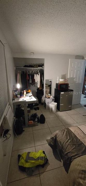 Activo con contrato: $389,000 (6 camas, 0 baños, 1872 Pies cuadrados)