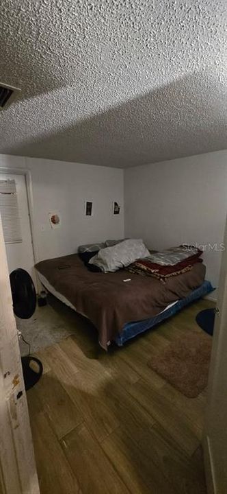 Activo con contrato: $389,000 (6 camas, 0 baños, 1872 Pies cuadrados)