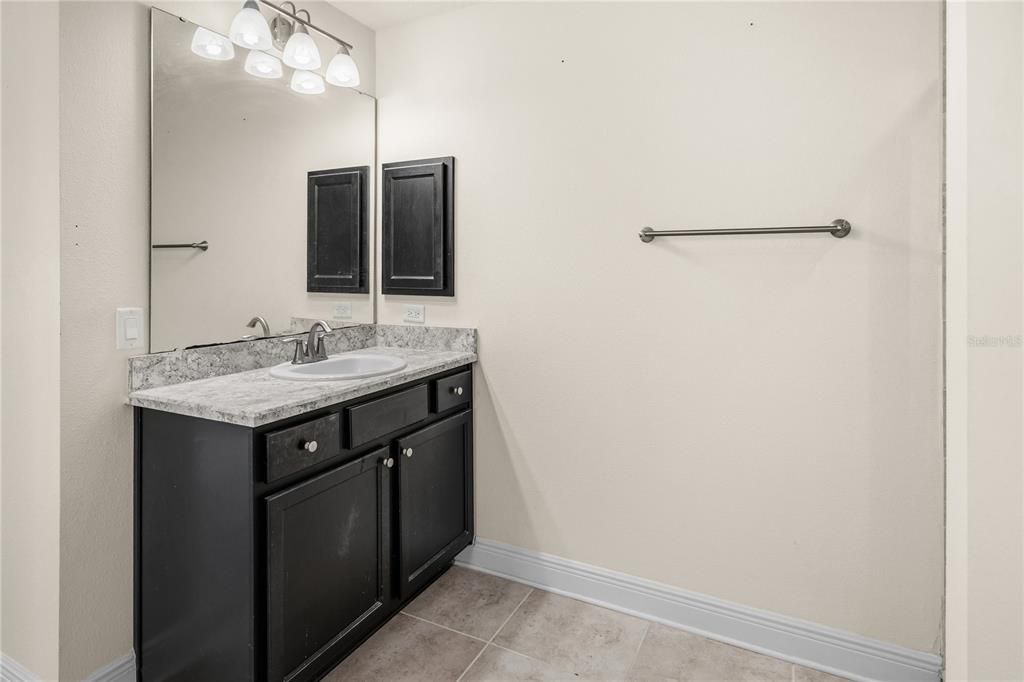 For Rent: $3,200 (3 beds, 2 baths, 1824 Square Feet)