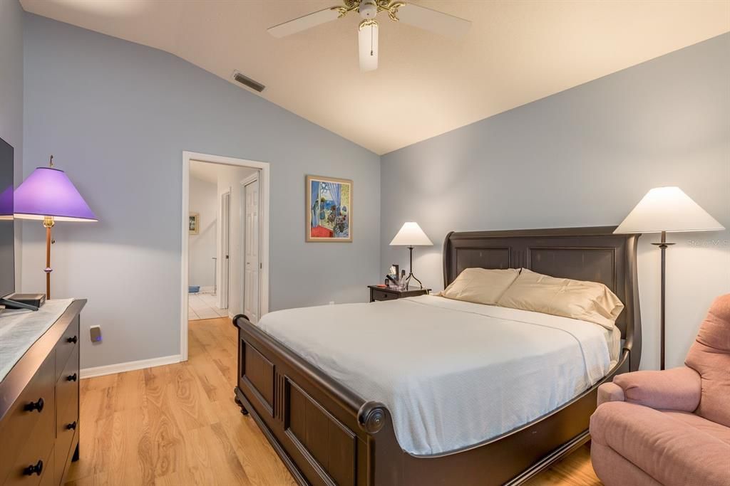 На продажу: $489,500 (4 спален, 2 ванн, 1745 Квадратных фут)