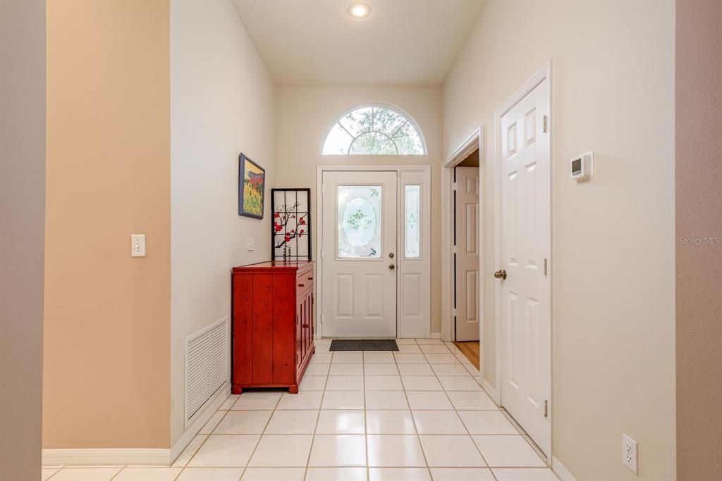 На продажу: $489,500 (4 спален, 2 ванн, 1745 Квадратных фут)