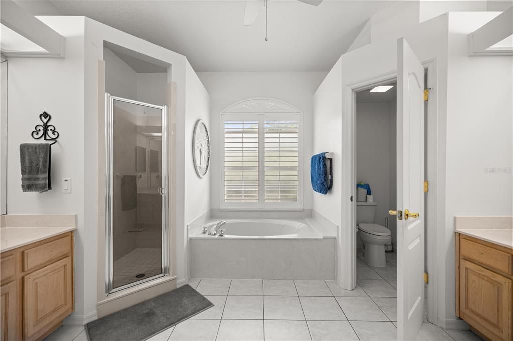 For Sale: $410,000 (3 beds, 2 baths, 2047 Square Feet)