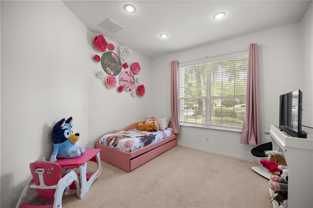 For Sale: $410,000 (3 beds, 2 baths, 2047 Square Feet)