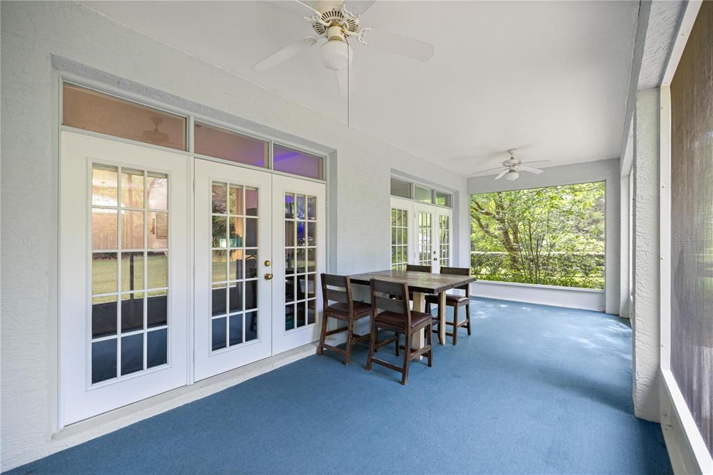 For Sale: $410,000 (3 beds, 2 baths, 2047 Square Feet)