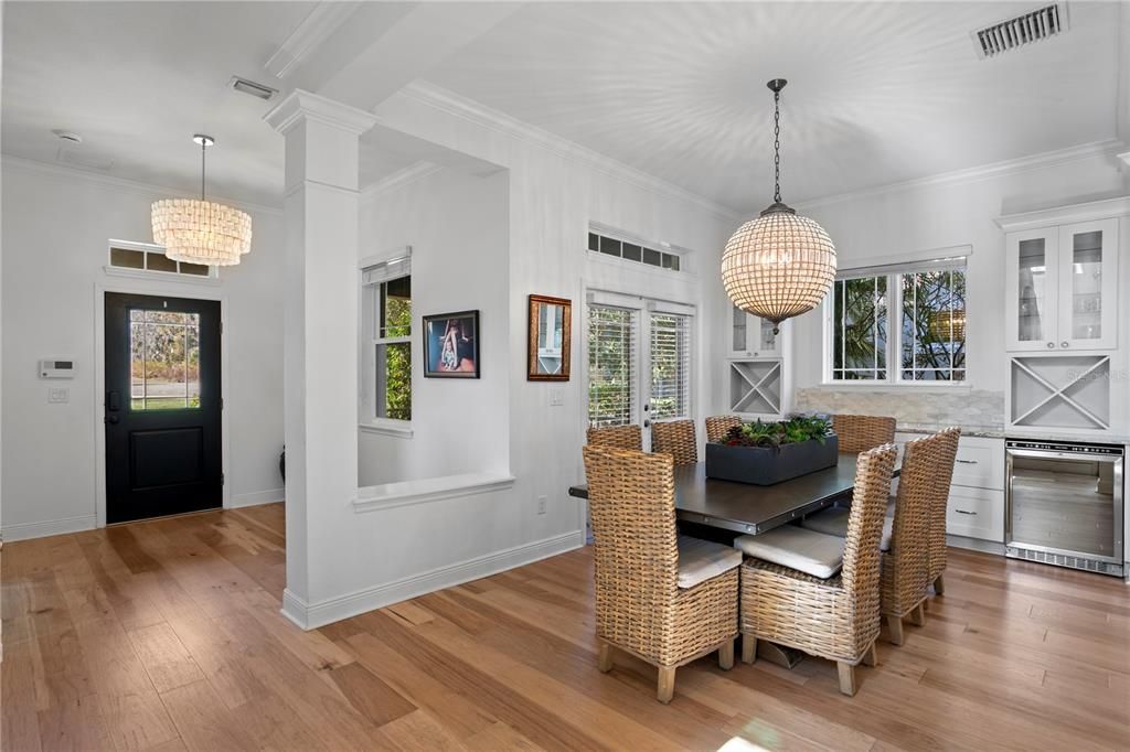 待售: $640,000 (5 贝兹, 3 浴室, 2912 平方英尺)