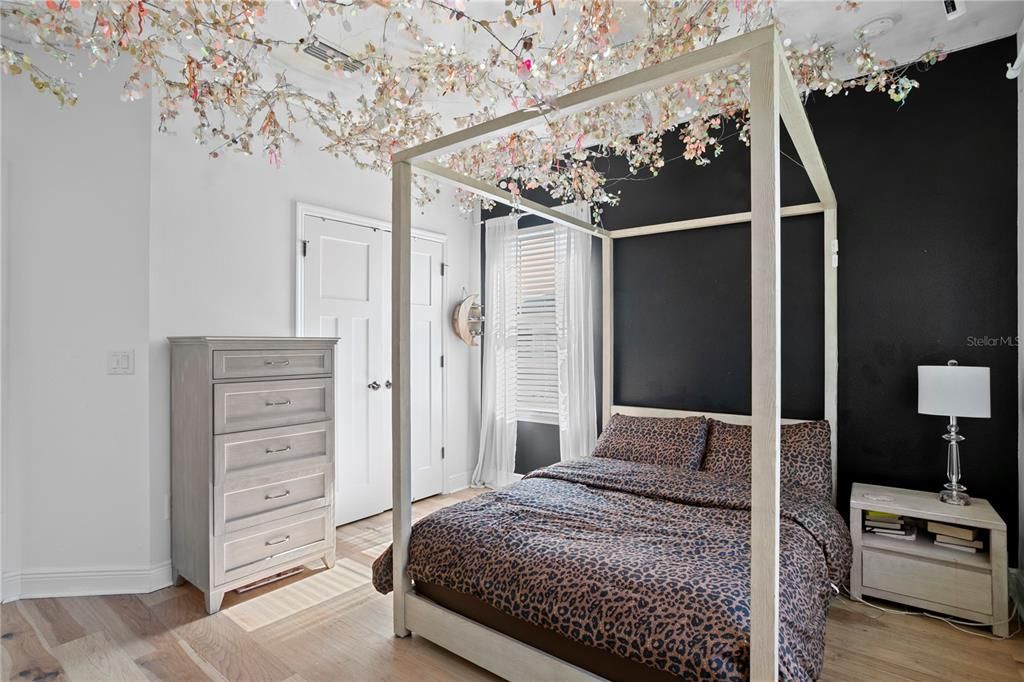 待售: $640,000 (5 贝兹, 3 浴室, 2912 平方英尺)