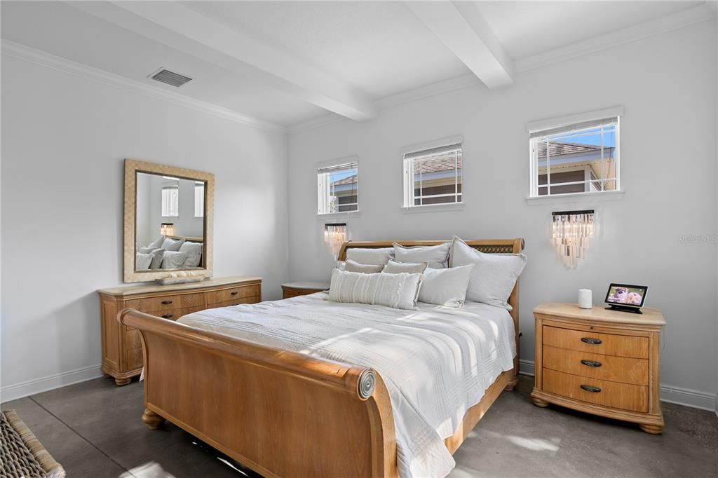 待售: $640,000 (5 贝兹, 3 浴室, 2912 平方英尺)