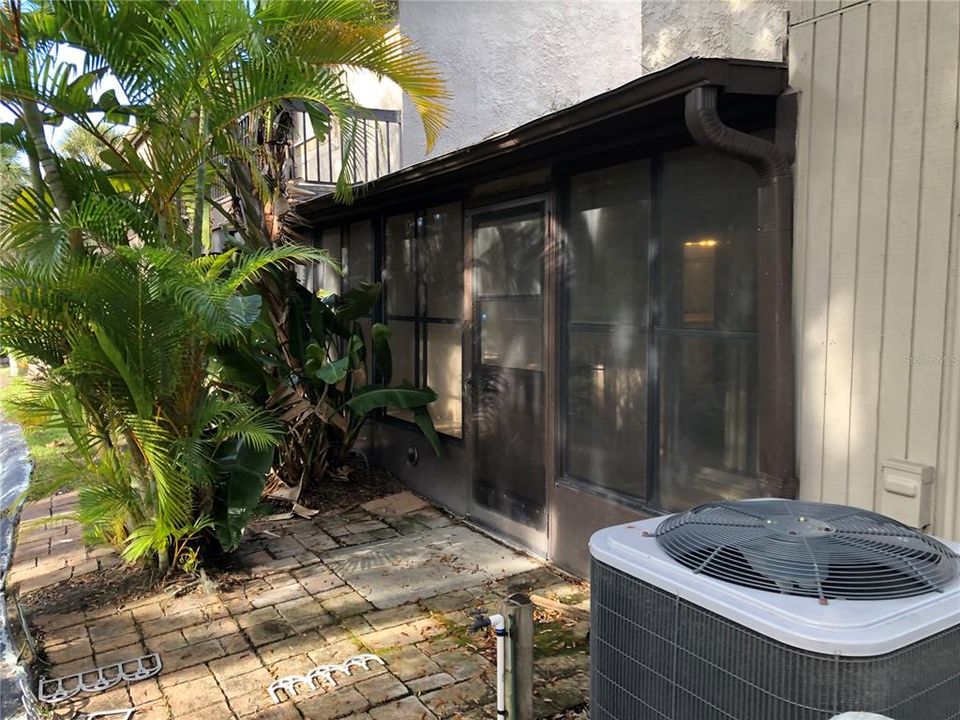 En Venta: $165,000 (2 camas, 2 baños, 1068 Pies cuadrados)