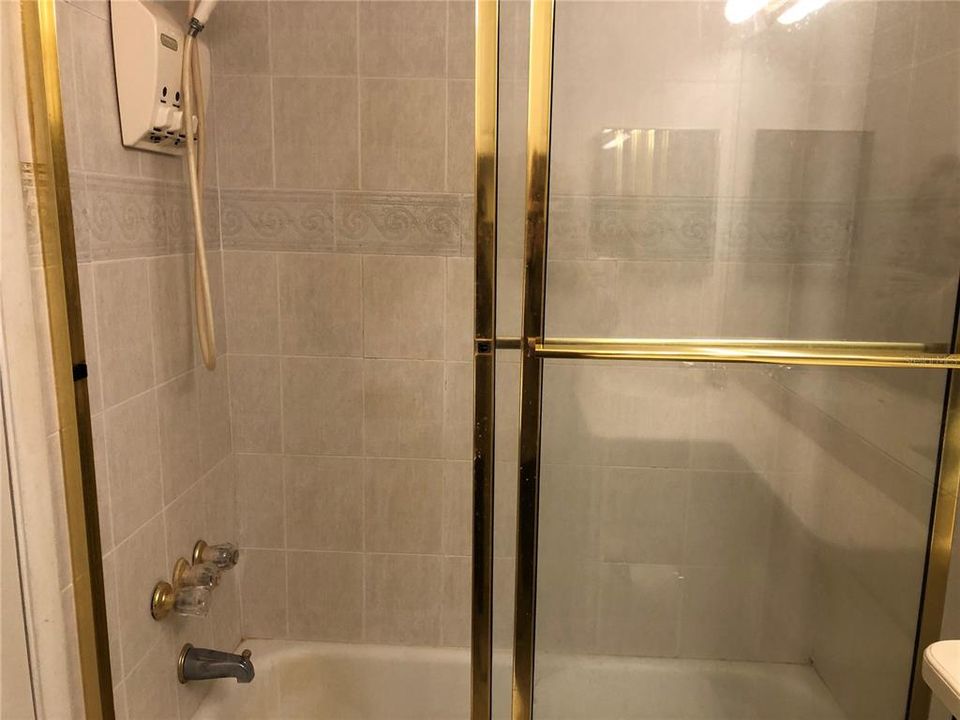 En Venta: $165,000 (2 camas, 2 baños, 1068 Pies cuadrados)