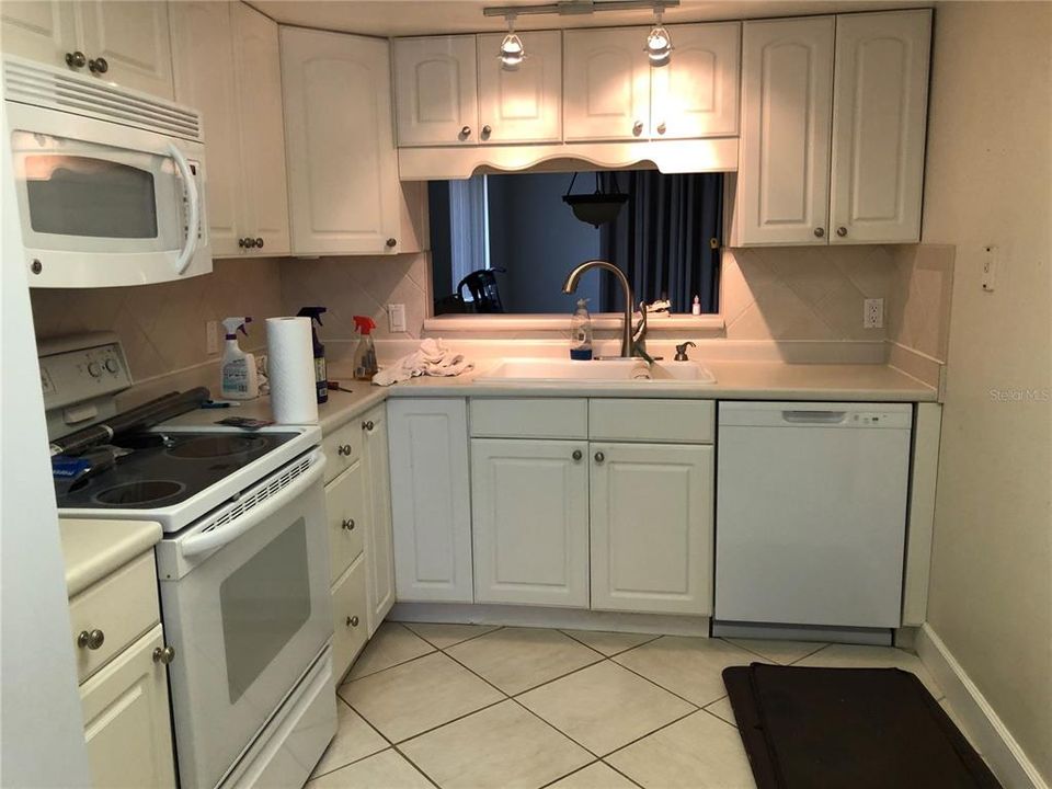 En Venta: $165,000 (2 camas, 2 baños, 1068 Pies cuadrados)