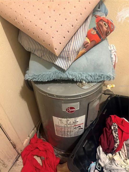 待售: $239,000 (5 贝兹, 3 浴室, 1521 平方英尺)